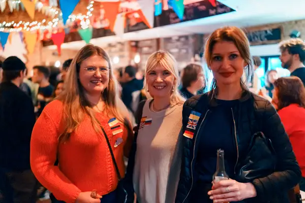Language flags and conversations at Social Melting Pot Cologne